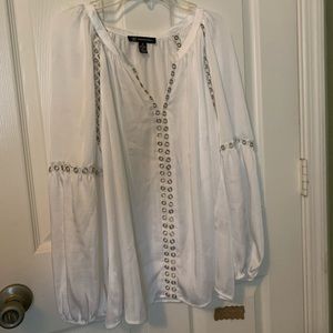 White flowy blouse